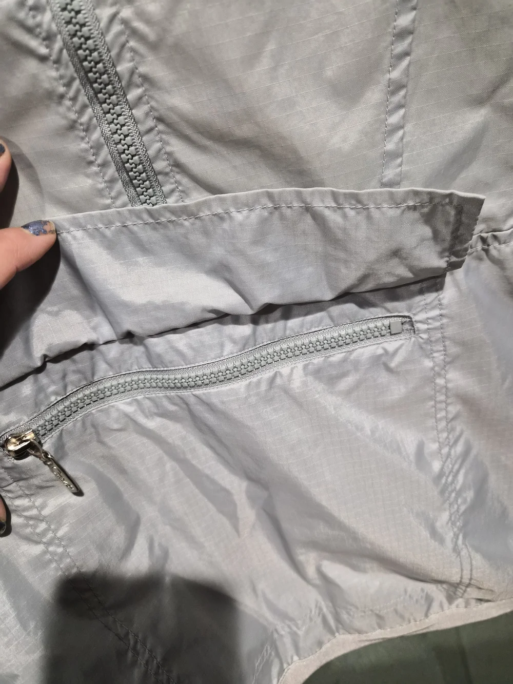Catalina white hooded